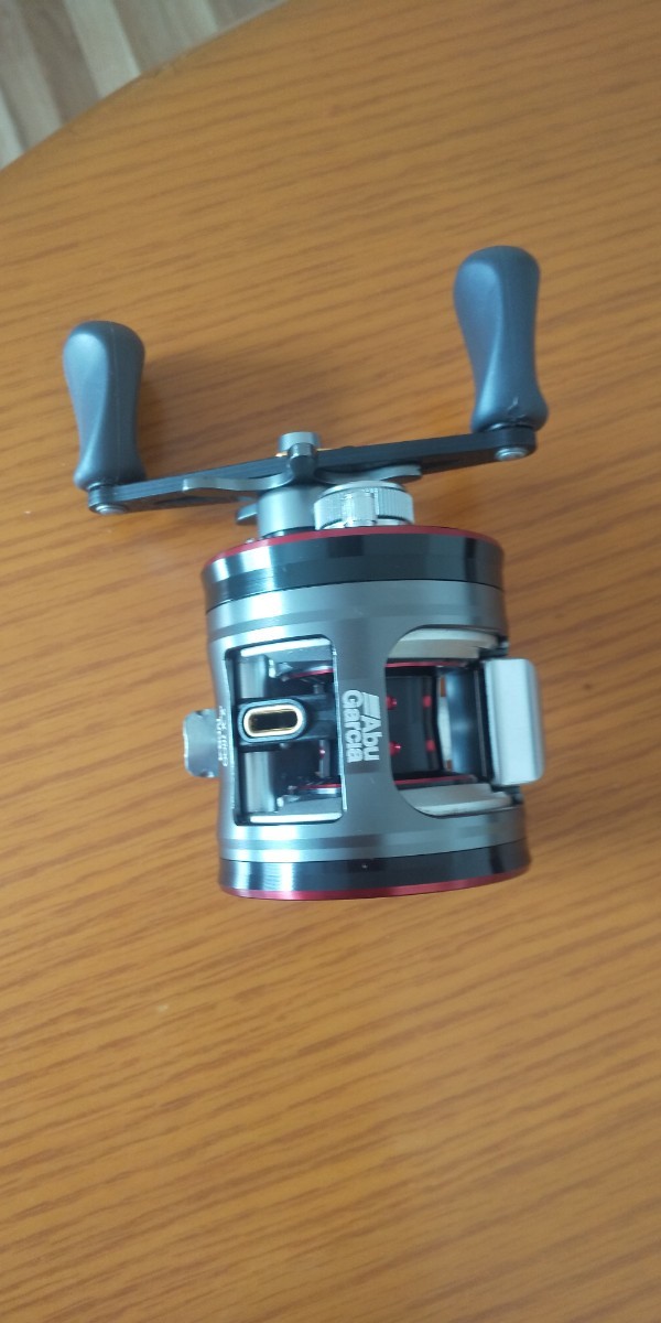 24500円 ☆ 未使用 ショップ展示品 カスタム ABU GARCIA モラム 24500円 ☆ 未使用 ショップ展示品 カスタム ABU GARCIA モラム