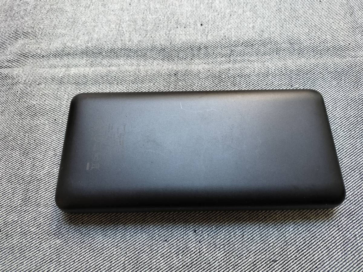 Anker PowerCore Essential 20000 モバイルバッテリー 20000mAh USB-C入力ポート/PSE技術基準適/PowerIQ/低電流モード iPhone iPad Android_画像2