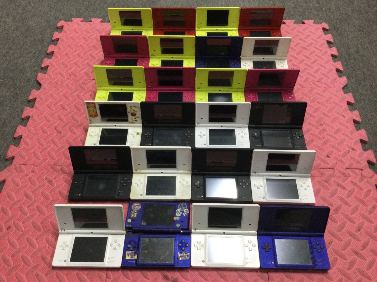 【N4227/60/0】ジャンク★ニンテンドー DSi★計24台★本体★大量★まとめ★セット★Nintendo★任天堂★DS i★ゲーム機★_画像1