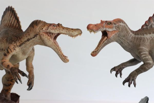 Nanmu 本心楠改 スピノサウルス 2.0版 法老 限定版 大きい 肉食 恐竜 フィギュア PVC 大人のおもちゃ 模型 プレゼント プレミアム 42cm級の画像4