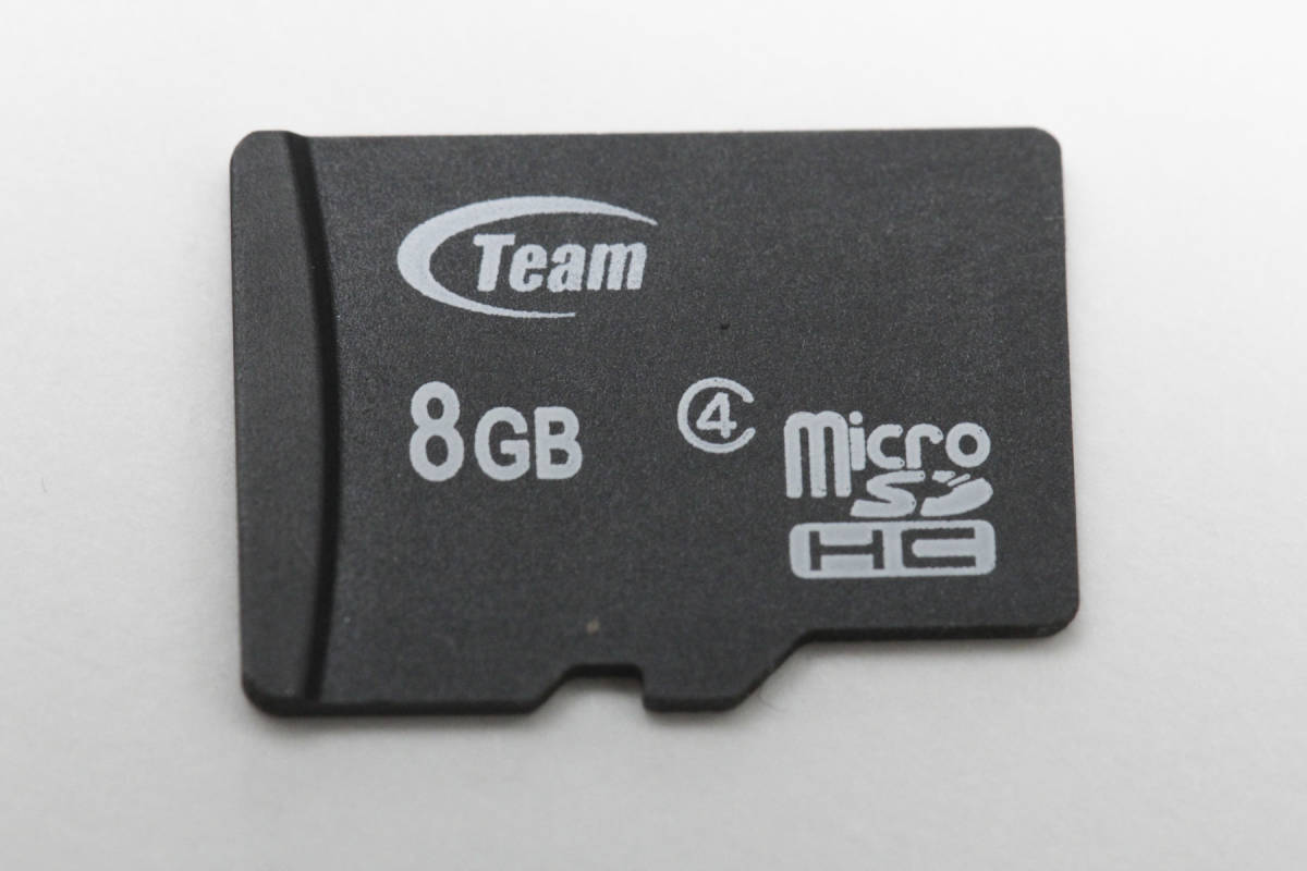 8GB microSDHC карта Team