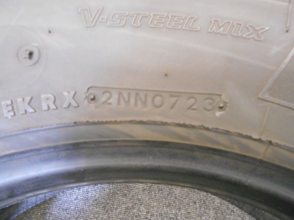 引取り歓迎 23年製 245/70R19.5 136/134J ブリヂストン M888 ４本_画像8