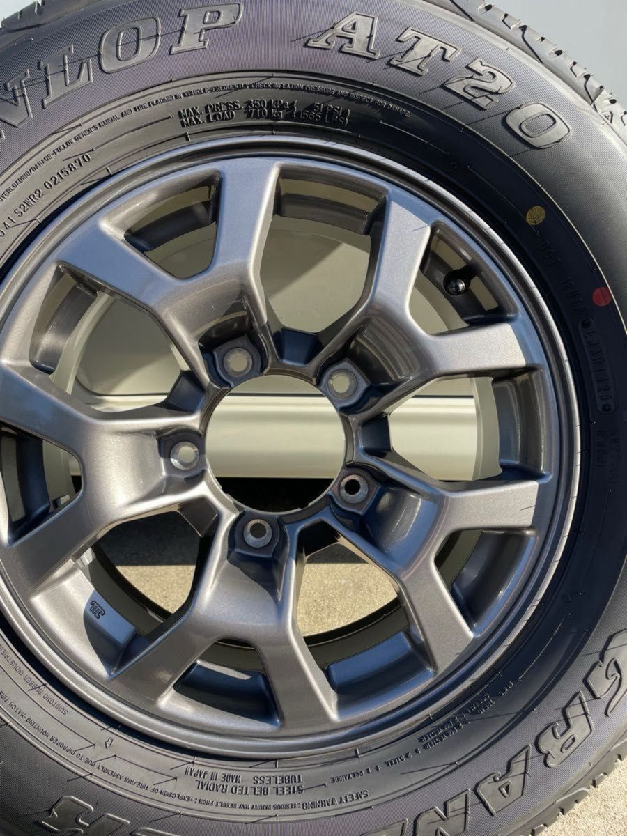 ジムニーシエラJB74 新車外し純正アルミホイール 1本センター ジムニーシエラJB74 新車外し純正アルミホイール 1本センター