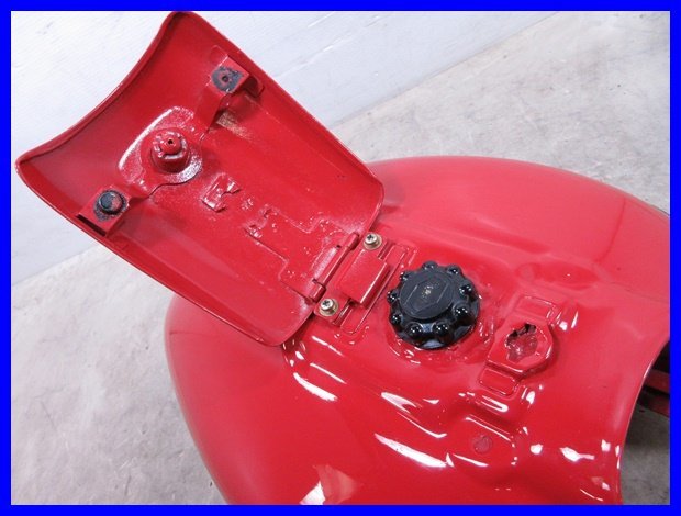 !*9D22 CB250T Hawk exterior set gasoline tank side cover 140