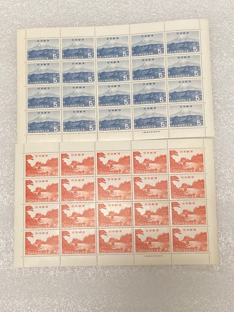 Stamps 切手 第2次 国立公園 大山隠岐国立公園 隠岐浄土ヶ浦 10円 x 1シート まるまり 5円 x 1シート NIPPON 日本郵便 昭和40年(1965)_画像1