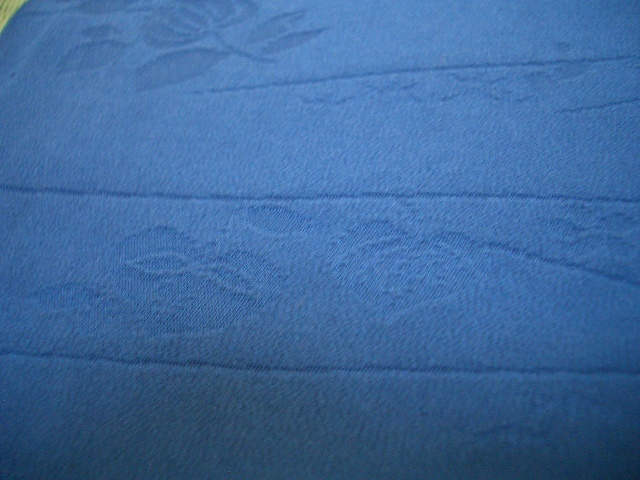 古布正絹色無地はぎれブルー　半幅×219㎝　アンティーク昔着物リメイク古裂つまみ細工材料_画像3