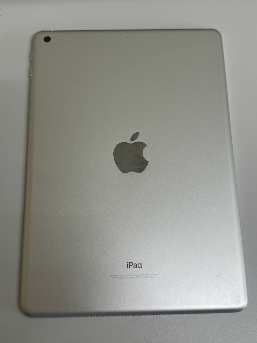 【中古】 Apple iPad 第5世代 Wi-Fiモデル 32GB MP2G2J/A シルバー_画像4