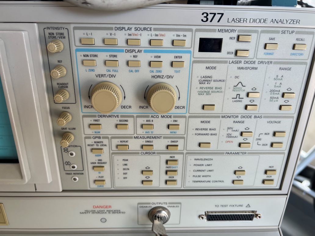 SONY/Tektronix DIODE ANALYZER 377 ダイオードアナライザー 現状品_画像2