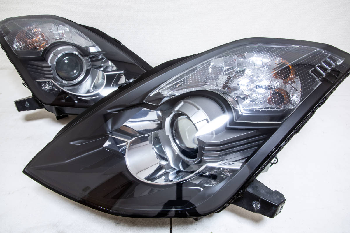 Z33 純正後期ヘッドライト 左右