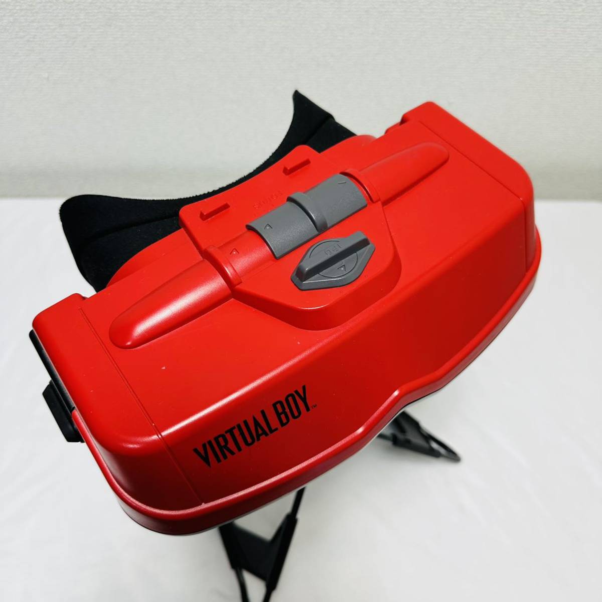 送料無料　即決価格　Nintendo VIRTUAL BOY 任天堂 バーチャルボーイ VUE-S-RA(JPN)_画像3