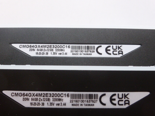 メモリ デスクトップ用 メモリ CORSAIR VENGEANCE RGB RS DDR4-3200 PC4-25600 32GBx2枚 合計64GB CMG64GX4M2E3200C16 起動確認済みです_画像3