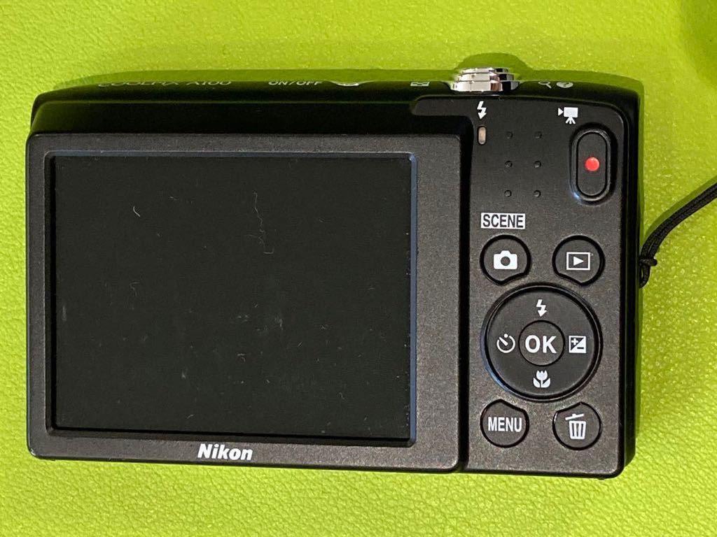 【動作確認済み】Nikon ニコン COOLPIX A100 コンパクトデジカメ クールピクス SDカード付 _画像4