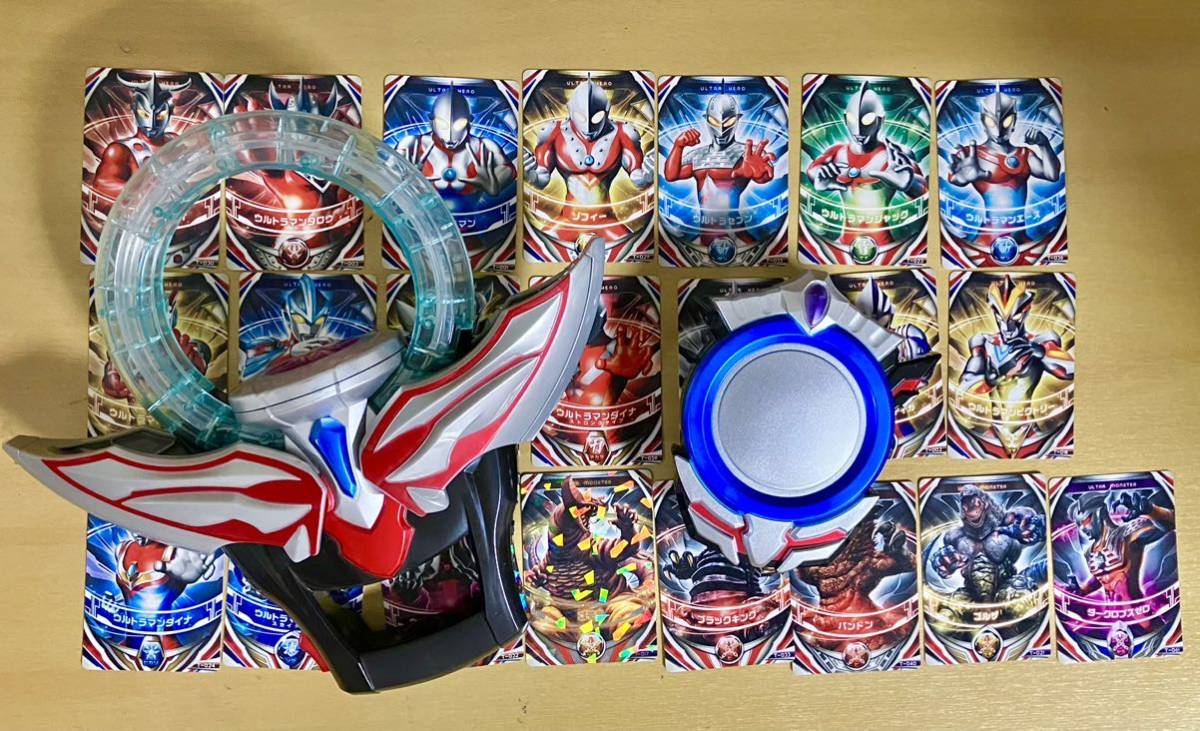 光る！鳴る！★ DX オーブリング & DX カードホルダー & ウルトラフュージョンカード セット バンダイ ウルトラマン オーブ 変身アイテム_画像1