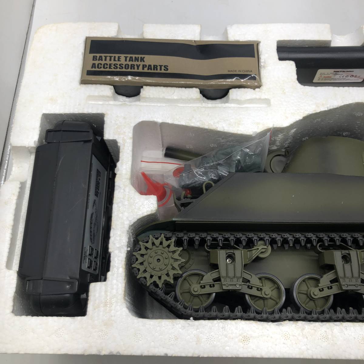 (22971)戦車ラジコン SHERMAN M4A3 1/16スケール ジャンク品・異臭あり　中古品_画像5