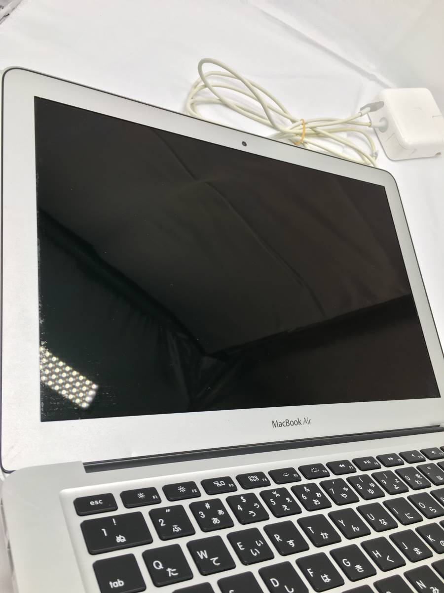 GII11-188 【ジャンク】MacBook Air 13インチ (2016) MQD42J/A_画像7