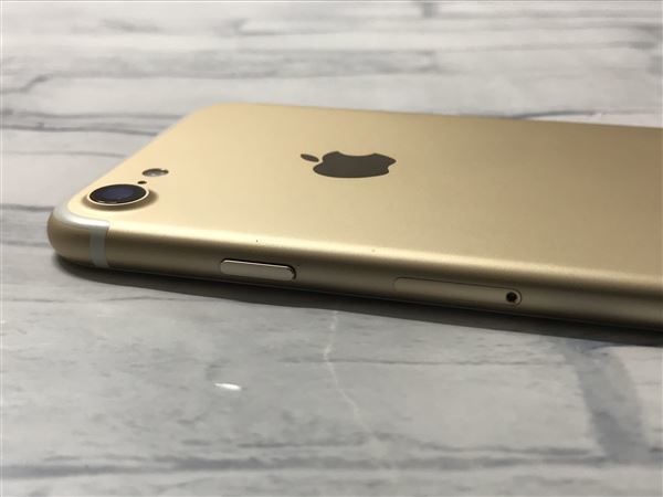 iPhone7[32GB] SIMロック解除 UQモバイル ゴールド【安心保証】_画像8