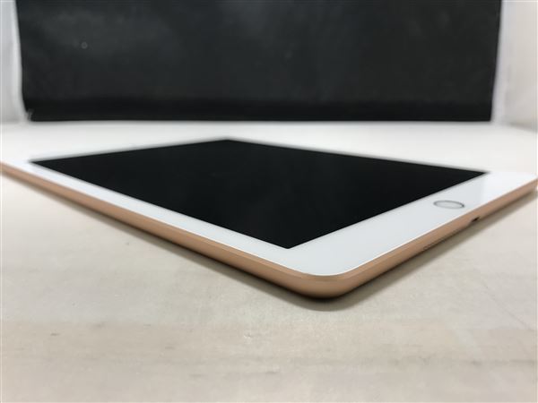 iPad 9.7インチ 第6世代[32GB] セルラー au ゴールド【安心保 …_画像4