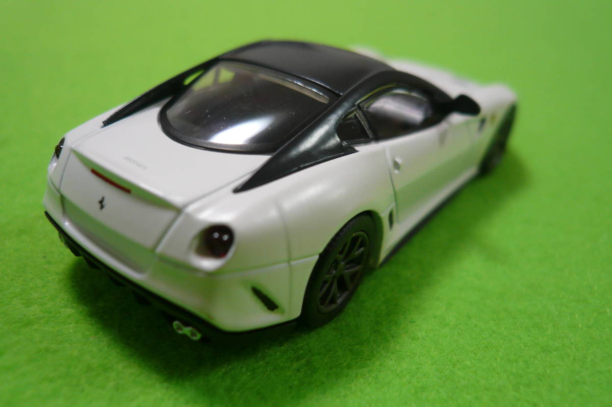 【希少・新品】京商1/64 ミニカーコレクション★ フェラーリ 599 GTO ☆ ホワイト_画像5