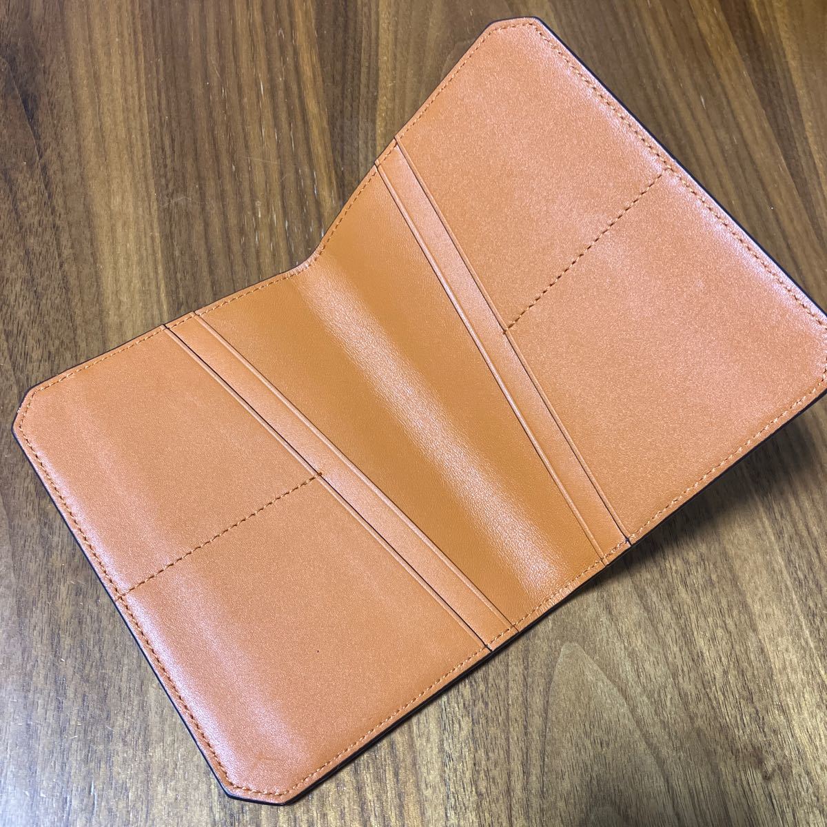 最終値下げ TUMI パスポートケース オレンジ カードケース レザー トゥミ 旅行 トラベル 出張 ビジネス_画像2