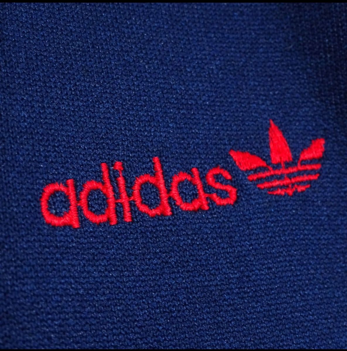 レア 70s 西ドイツ製 adidas vintage トラックジャケット デサント レトロ ジャージ 赤刺繍ロゴ 古着 濃紺 