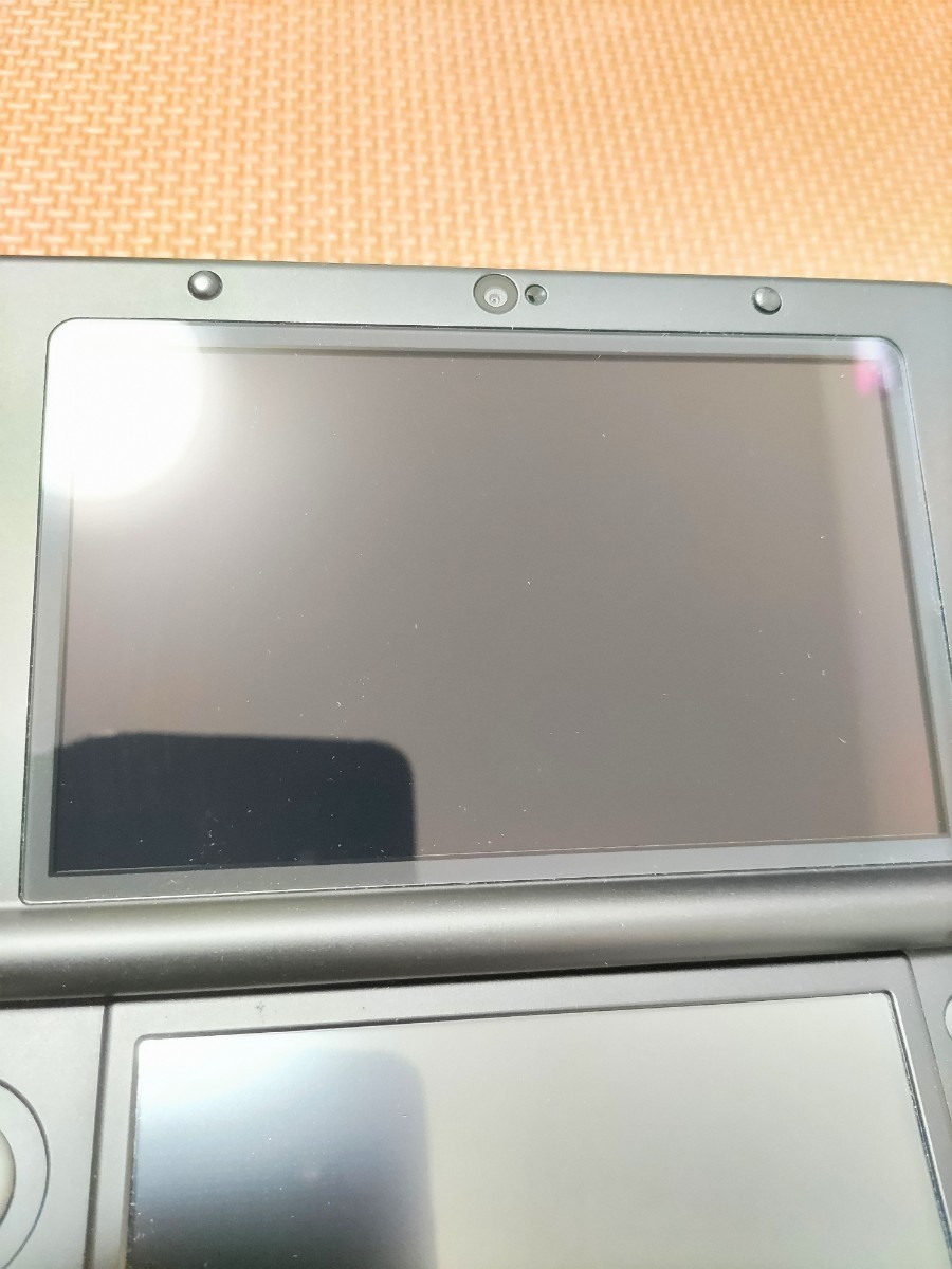 美品 Newニンテンドー 3DS LL本体 ライムブラック New3DSLL ニンテンドー Nintendo 3DS LL 任天堂 New Nintendo3DSLL ニンテンドー3DS _画像5