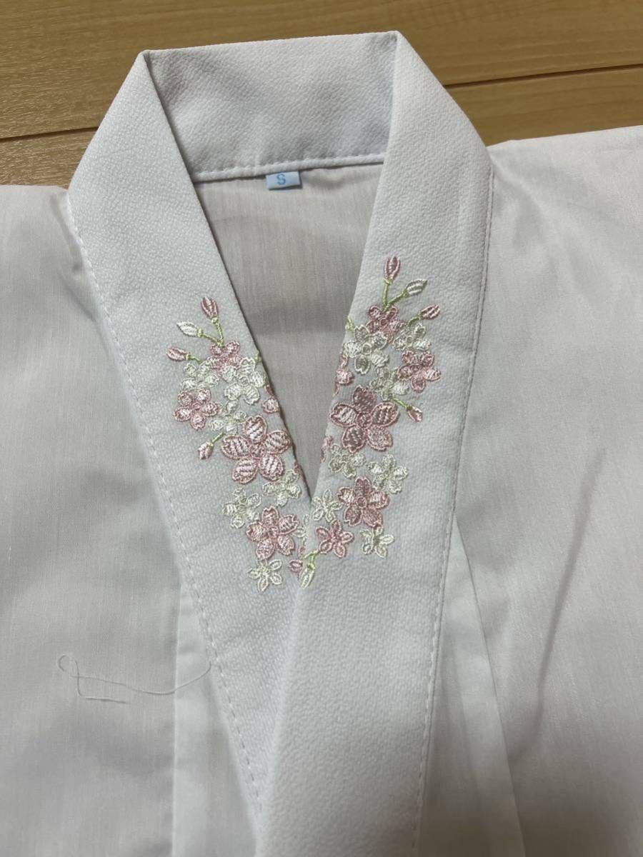 キャサリンコテージ　肌襦袢 刺繍入り半襟付き　春日桜・白[OWT4]_画像2