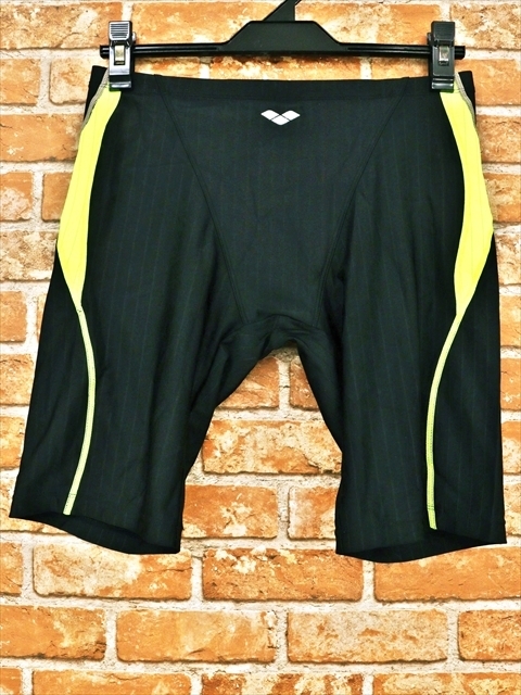 BS8-912●//arenaアリーナ♪men'sスイムウエア☆BLACKに映えるYELLOW！ハーフスパッツtype*XL※一番安価な送料はゆうパケットなら210円♪_XLサイズ程度♪