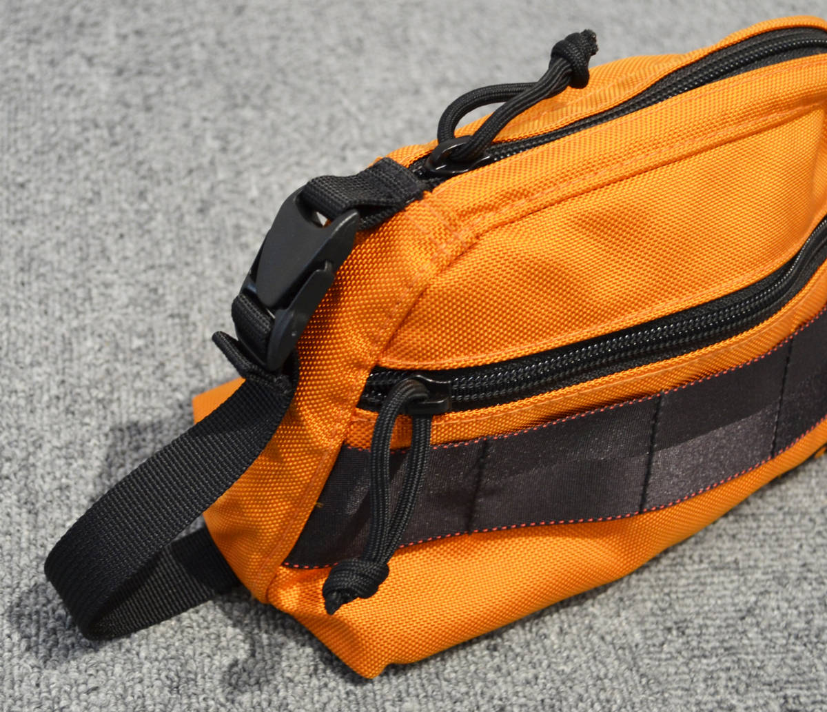 美品！ブリーフィング BRIEFING ラウンドポーチ ROUND POUCH AIR CR ORANGE_画像5