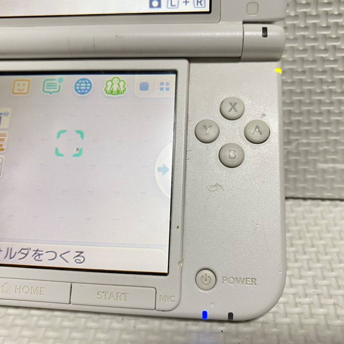 1円☆ ニンテンドー3DS LL ホワイト Nintendo 任天堂 充電器 ACアダプタ タッチペン SPR-001(JPN) ゲーム機 本体 DS 3DSLL _画像4