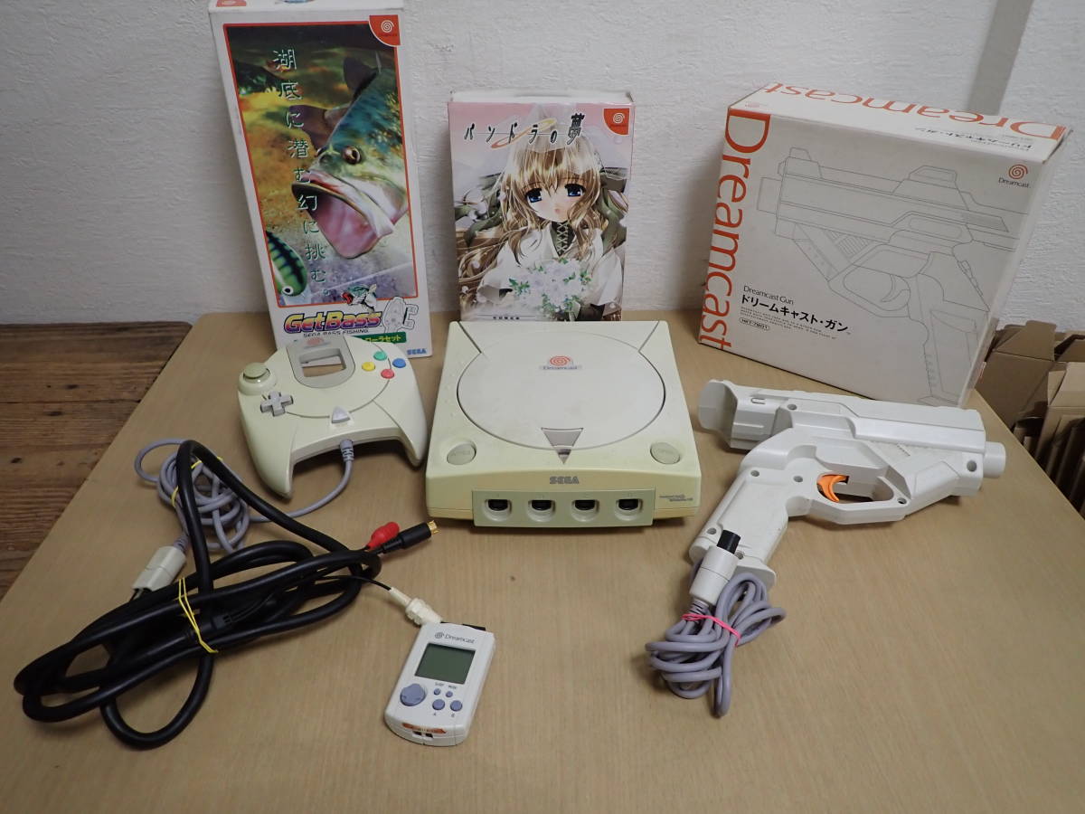 「5113/S5C」まとめてセット SEGA Dreamcast HKT-3000 ドリームキャスト本体 コントローラー ガン ソフト パンドラの夢 バスつり ジャンク _画像1