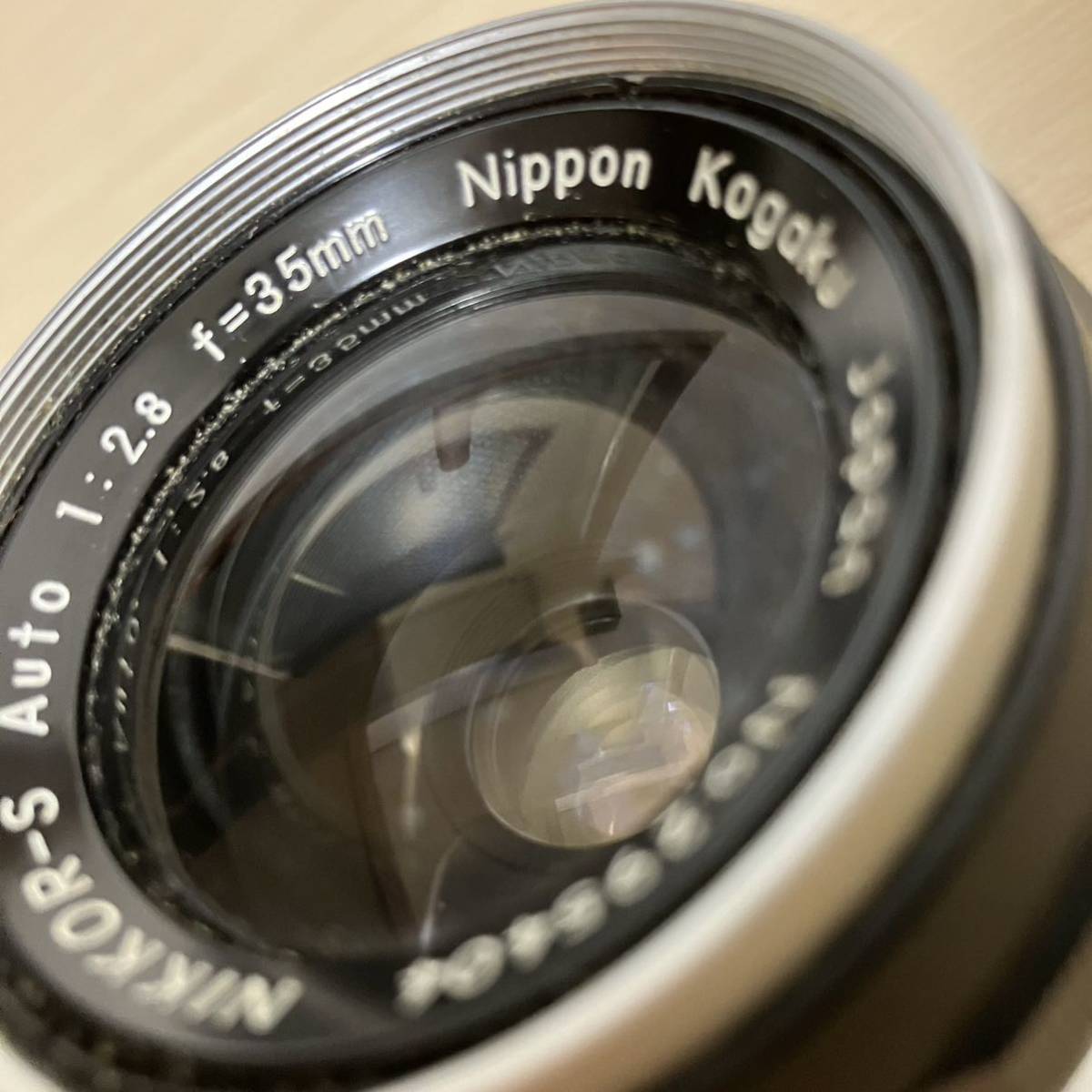 ★Nikon レンズまとめ★ レンズ傷、ひび割れあり NIKKOR - P.C Auto 1:25 f=105mm NIKKOR-S Auto 1:28 f=35mm 一眼レフカメラ_画像8