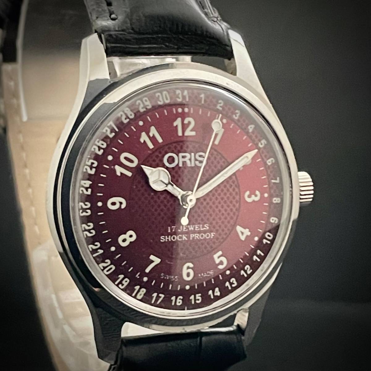 ◆激熱人気◆ 美品 ORIS オリス 1970'S ヴィンテージ 腕時計 メンズ手巻き アンティーク スイス 文字盤ワインレッド10_画像3