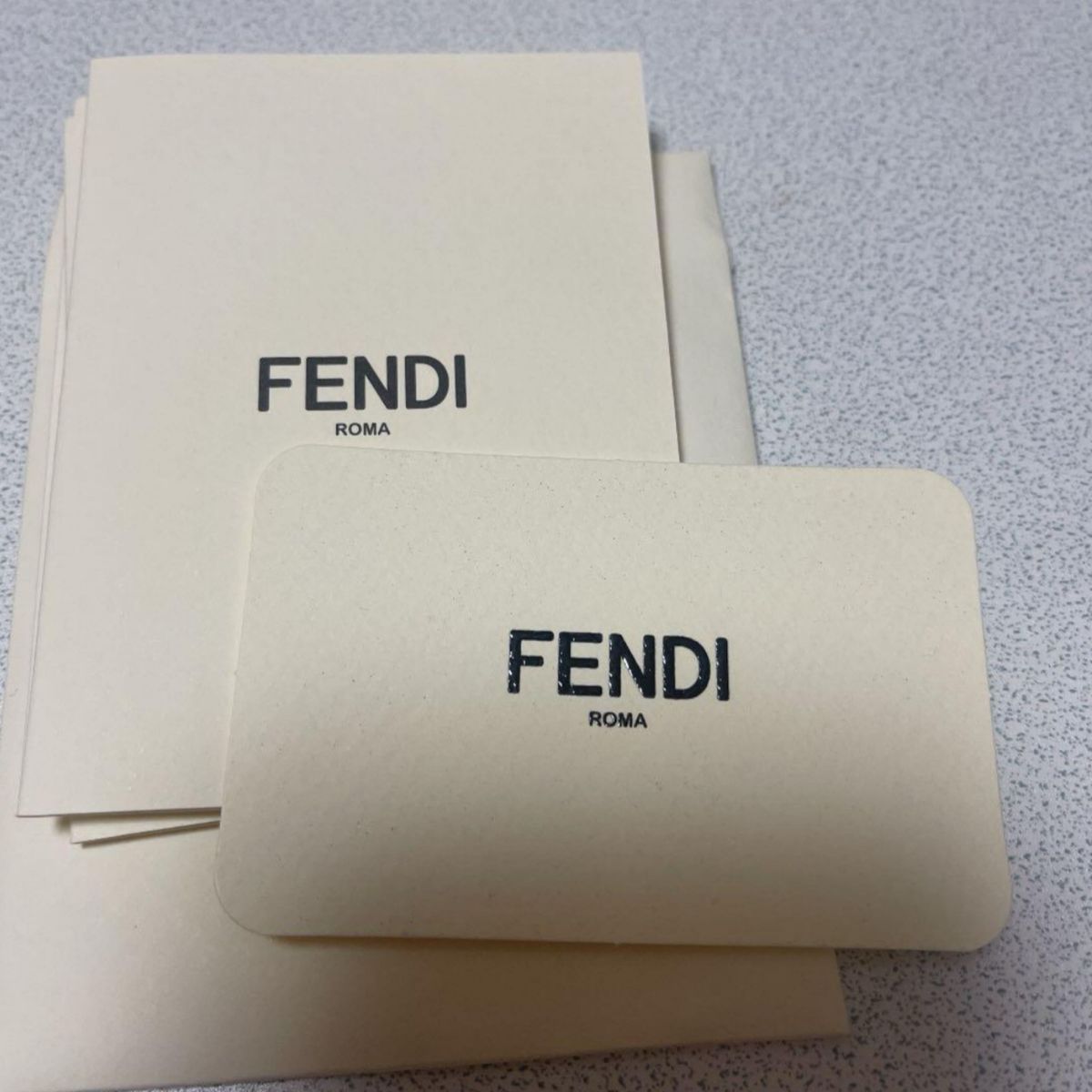 fendi フェンディ　サンシャインストロー素材　バッグ　2021SS