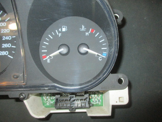 # Jaguar XJ8 4L speed meter used X308 LJE4300 parts taking equipped instrument panel cluster octopus water temperature gage gasoline XK8#