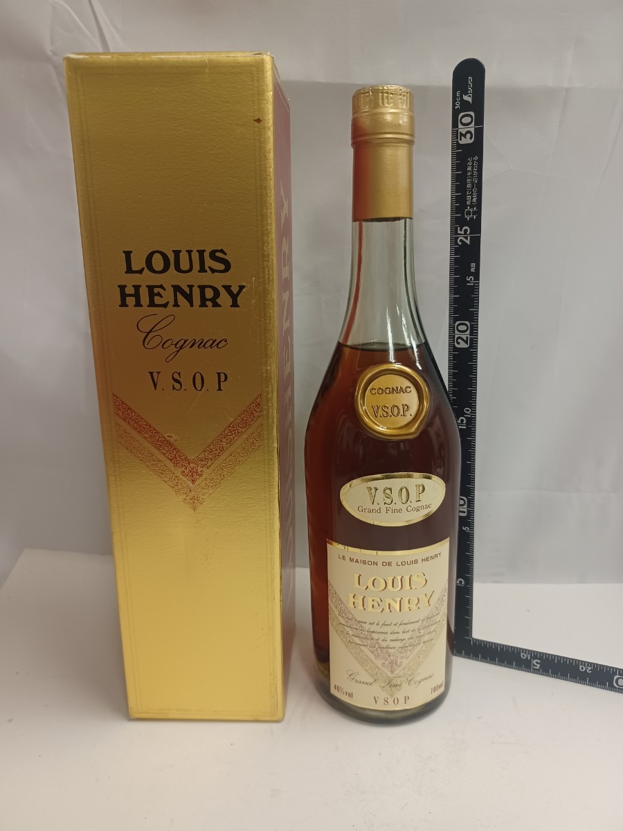 LOUIS HENRY ルイアンリ コニャック 700ml 箱付き スリムボトル (検) ヘネシー ブランデー 古酒 VSOP_画像1