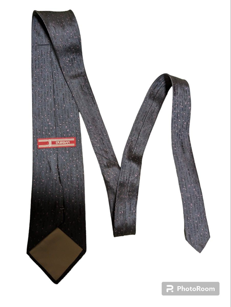 D'URBANダーバン新品未使用絹100%ネクタイ大剣約7cm ネクタイ 柄 シルク
