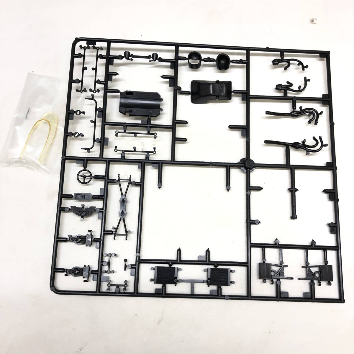 △ MARUI マルイ テキサスマルコポロマクラーレン M23 F-1 1/24 プラモデル 一部組み立て 部品取り 修理 ホビー ジャンク品 △N71412_画像6