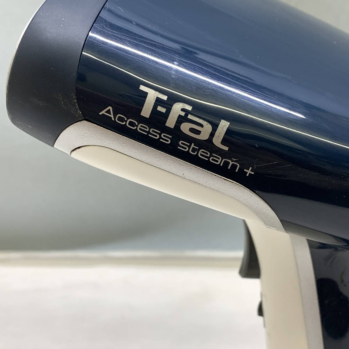 ■T-Fal DT8100J0/J5-1720 ガーメントスチーマー ティファール スチームアイロン シワ伸ばし 衣類スチーマー 中古品■K41064_画像3