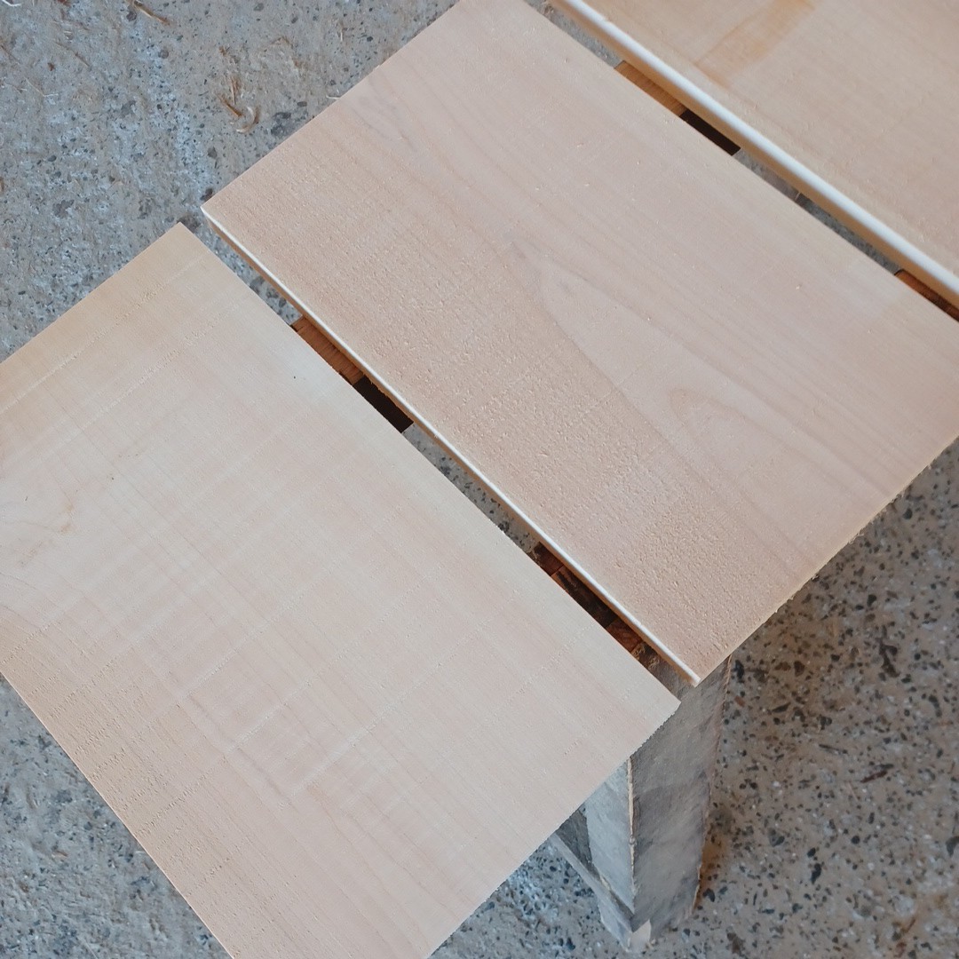 B-1435【43×25～27.2×2cm】 国産ひのき 　板 　4枚セット　テーブル 　まな板　 看板 　一枚板　 桧　 檜　無垢材　 DIY_画像6