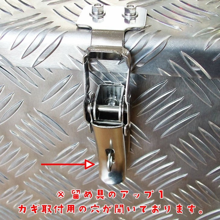 NAKANO トラック用 シマ板 重量タイプ 工具箱500×335ｍｍ 過酷な使用に耐え人が乗っても潰れない頑丈な造り_画像3