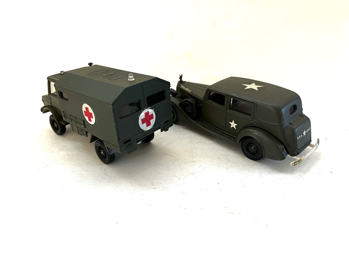 1/43 popular rare goods WW2 paker do& Unimog set 