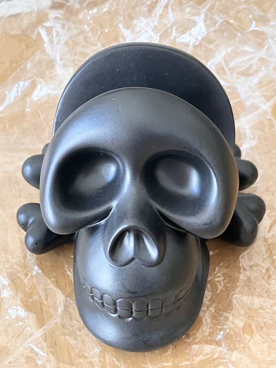 ドクロ スカル 置物 スマホスタンド SKULL 2WAY HOLDER 【 新品 未使用 】 ヴィレッジヴァンガード 限定 メガネスタンド ブックスタンド_画像2