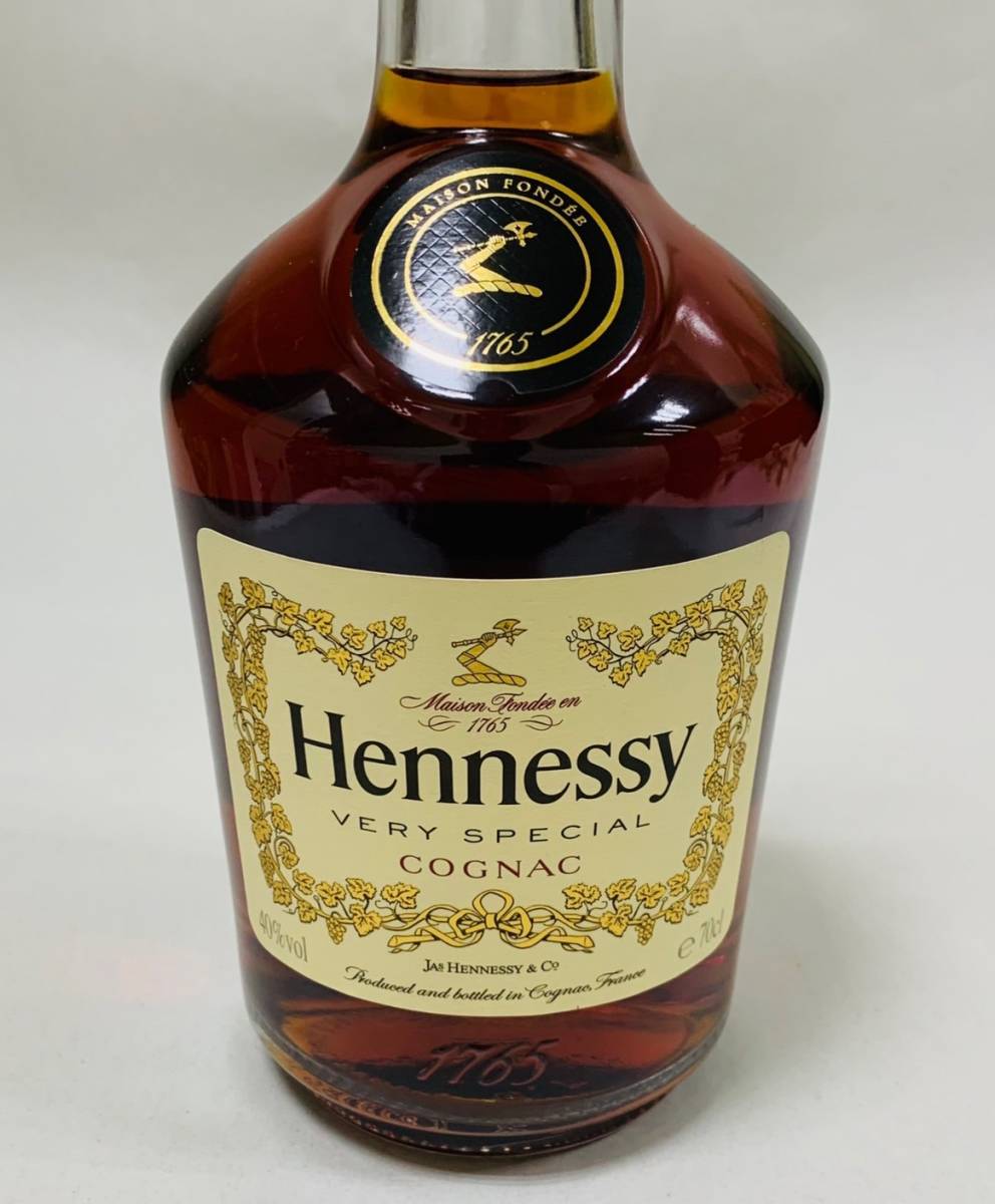【MIA8936KM】1円スタート Hennessy VERY SPECIAL ヘネシー ベリースペシャル コニャック 700ml 40度 箱付き 未開栓 お酒 洋酒 _画像4