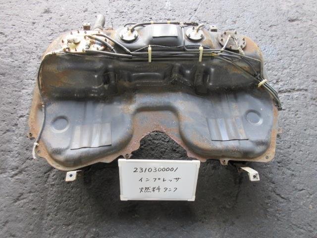 インプレッサ GF-GC8 フューエルタンク 燃料タンク WRX-RAリミテッド 4WD G型 307322_画像1