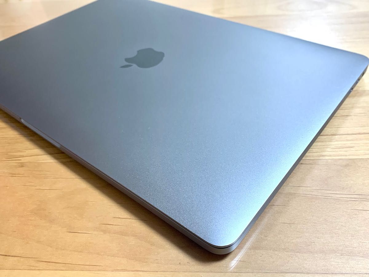 MacBook Pro 2019モデル 13インチ 16GB 1TB SSD US配列 A1989 MacBook Pro 2019モデル 13インチ 16GB 1TB SSD US配列 A1989