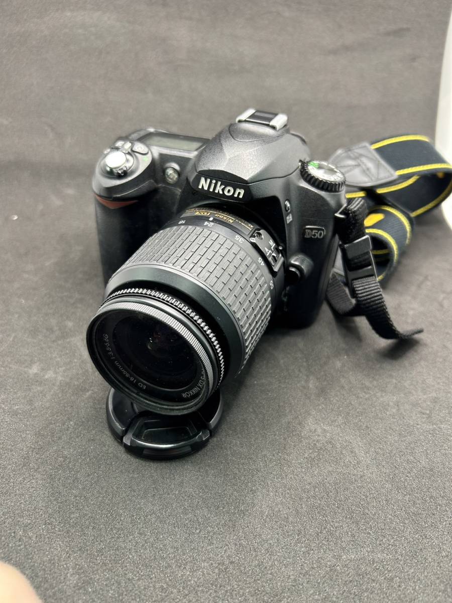 Nikon　ニコン　D50　レンズ　Nikon　DX　18-55mm　1:3.5-5.6　ED　通電確認〇　中古品　保管品　充電器付き_画像2