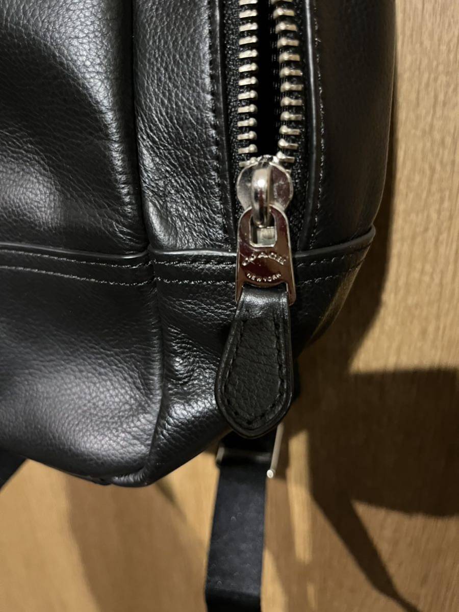 COACH コーチ ロゴ型押し レザー リュック バックパック ブラック チャールズ 美品