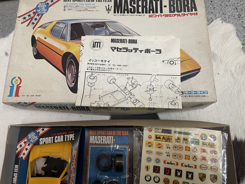 未組立●IKKO/イッコー MASERATI-BORA 1/24 KIT NO.1005 モーターライズ マセラティボーラ コレクション 自動車 四駆 ヴィンテージ●_画像6