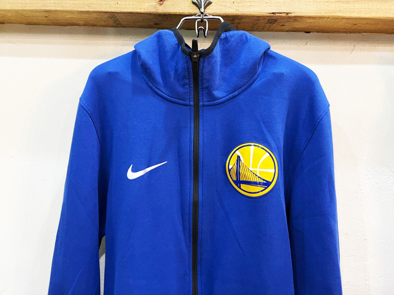 ★NIKE/ナイキ NBA18年モデルGolden State Warriors セットアップ ゴールデンステイトウォリアーズ ショータイム パーカー×パンツ XL★_画像3