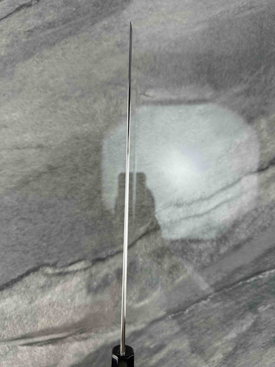切れ味抜群 蛸引包丁 9寸 V金10号 タコ引き 刺身包丁 真空焼き入れサブゼロ処理 和包丁牛刀 黒檀上下黒水牛八角柄_画像8